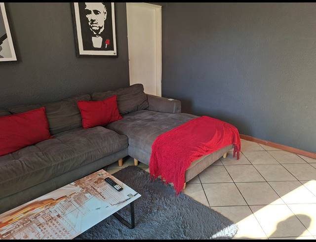 2 BEDROOM DUPLEX SOLD IN ANNLIN